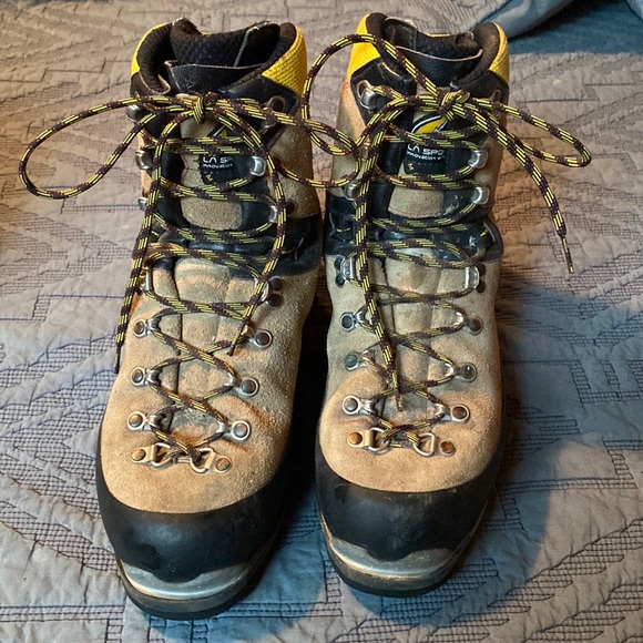 La Sportiva Shoes La Sportiva Mountaineering Boots Mens Size 43 Poshmark